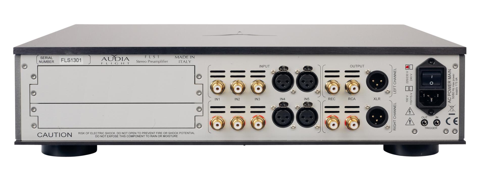 Vorverstärker Audia Flight FLS1, Audia Flight FLS8 im Test , Bild 