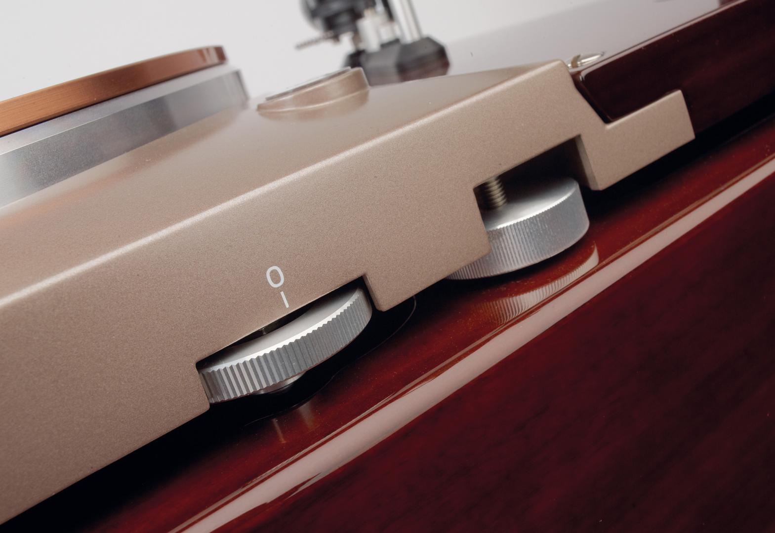 _thorens_td124_dd_exclusive_bild_1783340101.jpg