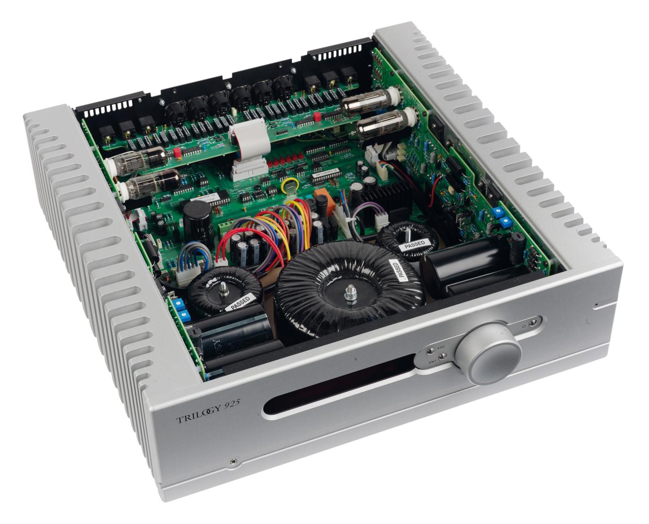 Vollverstärker Trilogy Audio Systems 925 im Test, Bild 