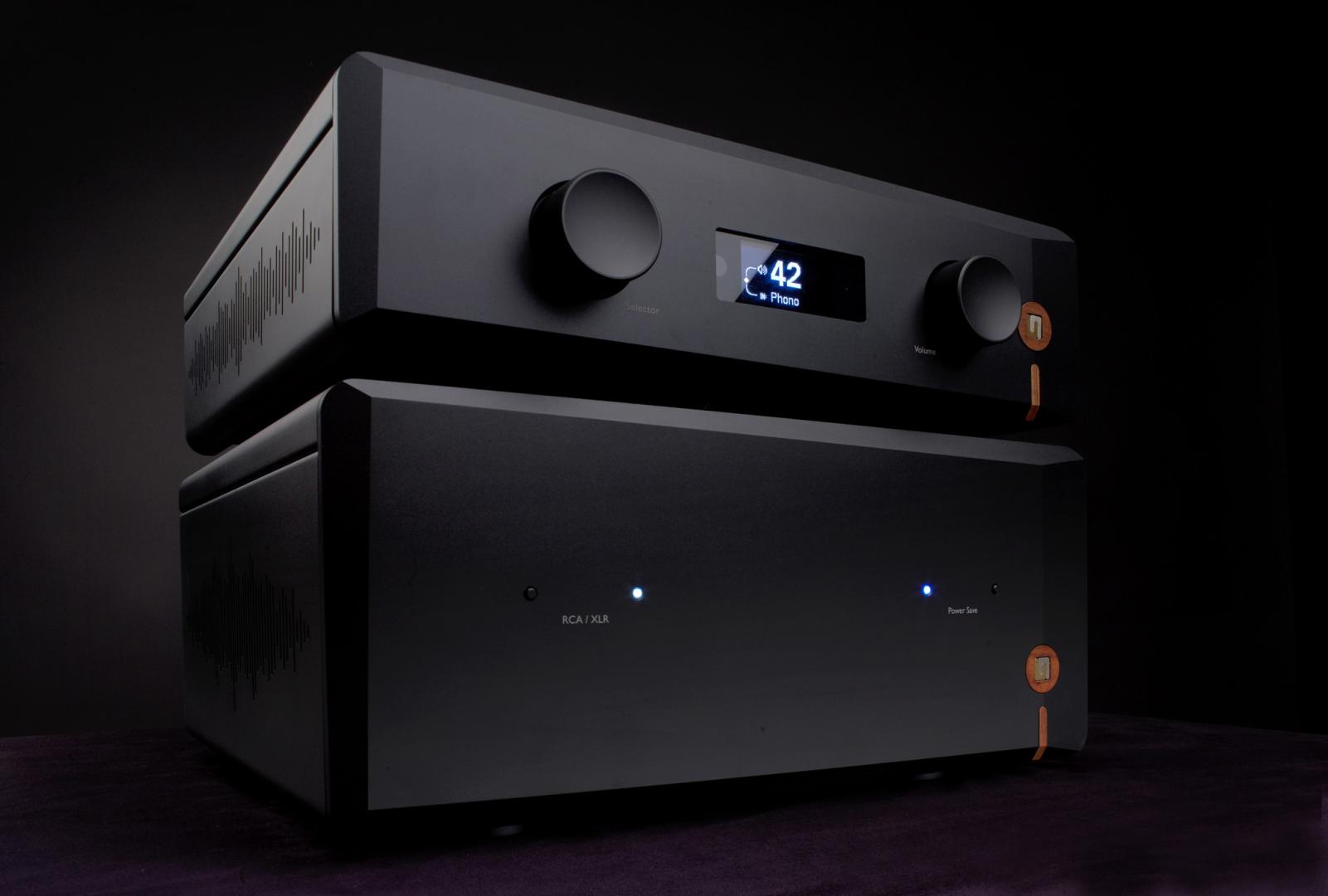Vor-/Endstufenkombi Unison Research Unico PRE v2 / DM v2 im Test, Bild 